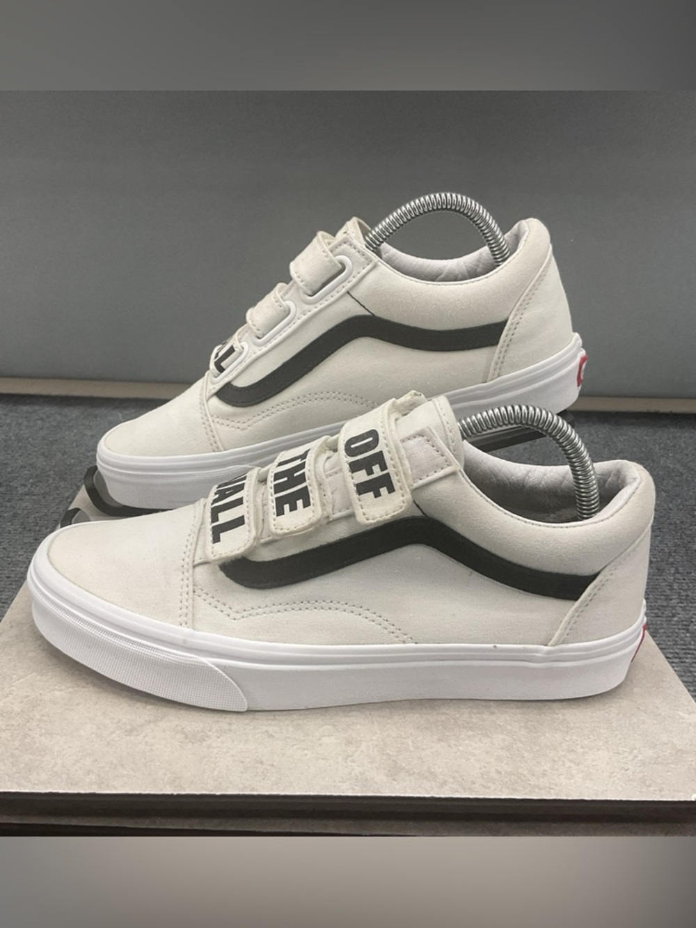 Vans Prison Issue Hook & Loop Old Skool Off The Wall Men’s 7.5 Women’s 9